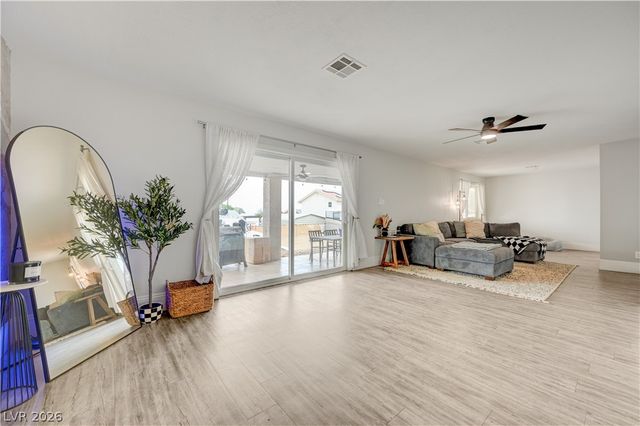 120 West Highland Drive, Henderson, NV 89015