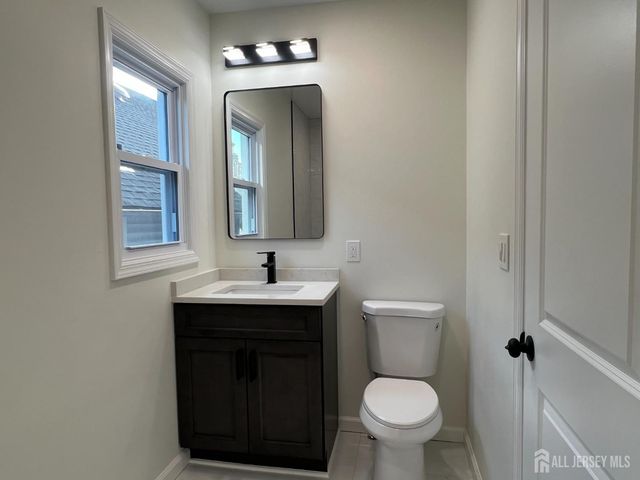 33 Obert Street 2B, South River, NJ 08882