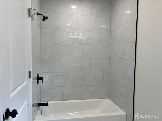 33 Obert Street 2B, South River, NJ 08882