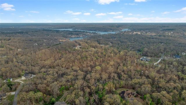 Kinloch Drive, Bella Vista, AR 72715