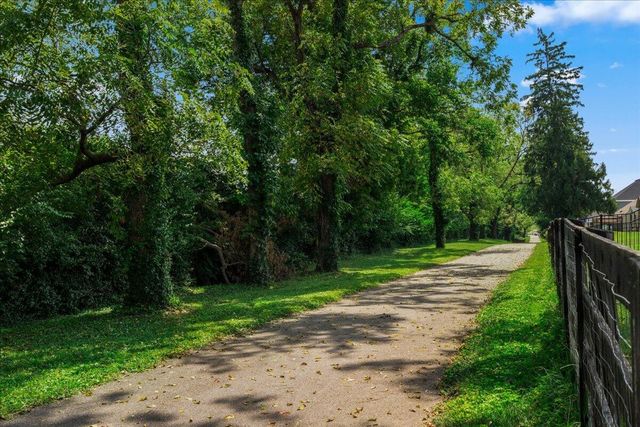 2145 Rutledge Avenue, Lexington, KY 40509