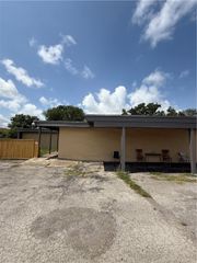 4141 Gollihar, Corpus Christi, TX 78411