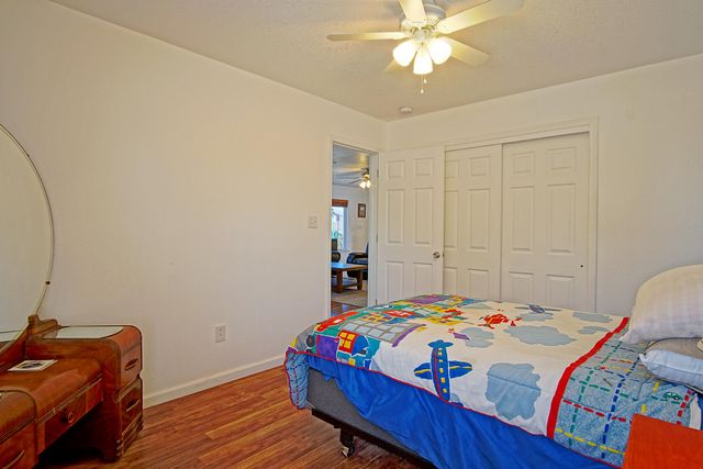 15 Tome Hill Road, Los Lunas, NM 87031