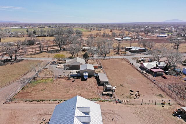 15 Tome Hill Road, Los Lunas, NM 87031