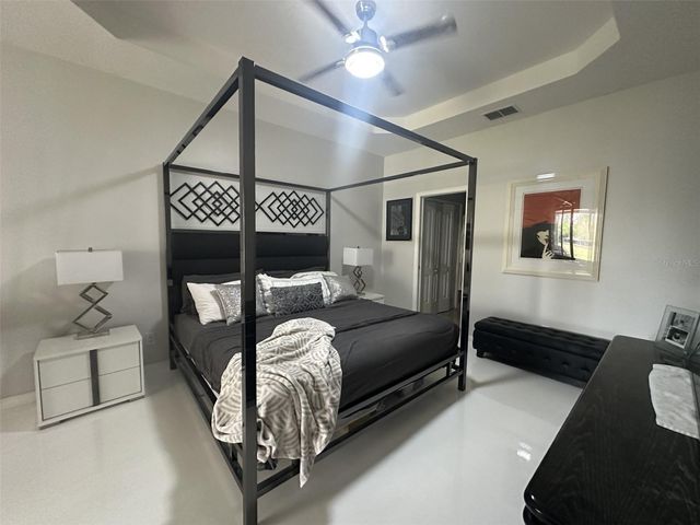 19113 DOVES LANDING DRIVE, Tampa, FL 33647