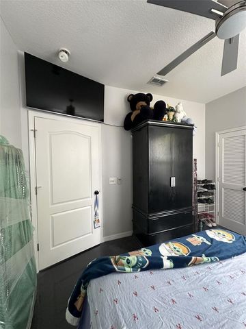 19113 DOVES LANDING DRIVE, Tampa, FL 33647