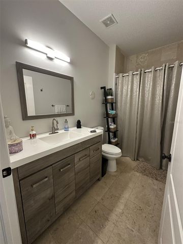 19113 DOVES LANDING DRIVE, Tampa, FL 33647