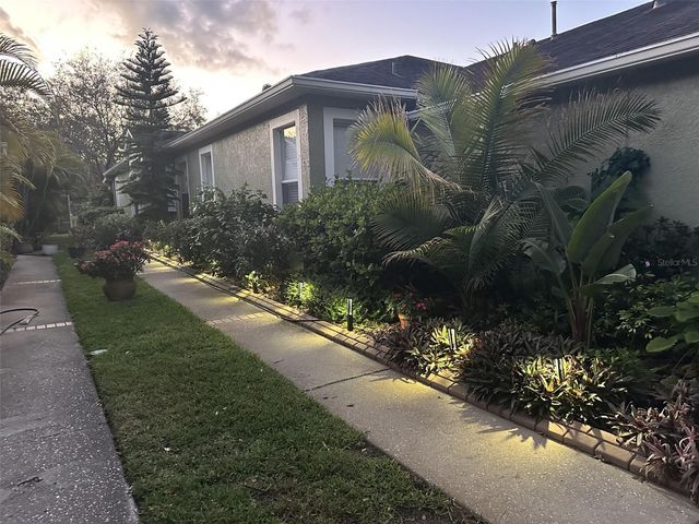 19113 DOVES LANDING DRIVE, Tampa, FL 33647