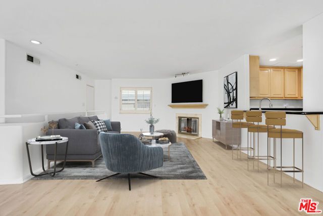 730 S Catalina Avenue D, Redondo Beach, CA 90277