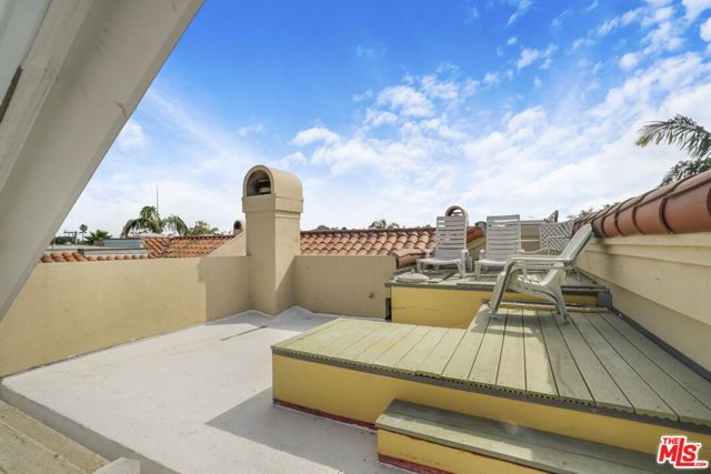 730 S Catalina Avenue D, Redondo Beach, CA 90277