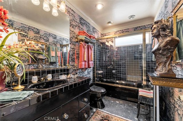 118 Roycroft Avenue, Long Beach, CA 90803