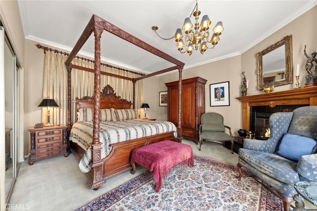 118 Roycroft Avenue, Long Beach, CA 90803