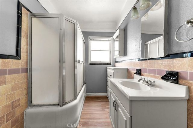 118 Roycroft Avenue, Long Beach, CA 90803