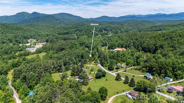 2603 Kim Miller Road, Lake Toxaway, NC 28747