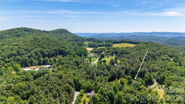 2603 Kim Miller Road, Lake Toxaway, NC 28747