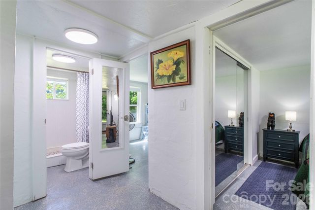 2603 Kim Miller Road, Lake Toxaway, NC 28747