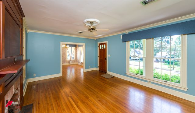 3920 Richmond Avenue, Shreveport, LA 71106