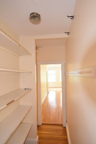226 Jamaicaway 4, Boston, MA 02130