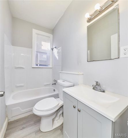 953 Catalpa Street, St Louis, MO 63112