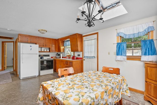 64 Uncle Percys Rd, Mashpee, MA 02649