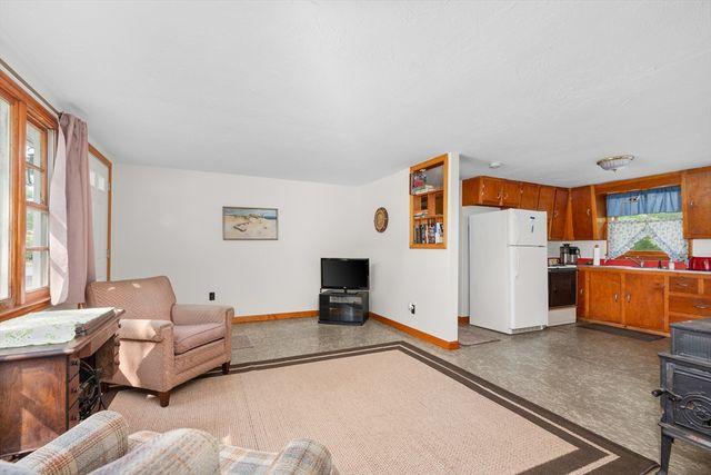 64 Uncle Percys Rd, Mashpee, MA 02649