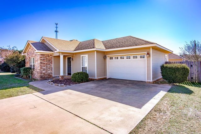 109 Tamarack Court, Beebe, AR 72012