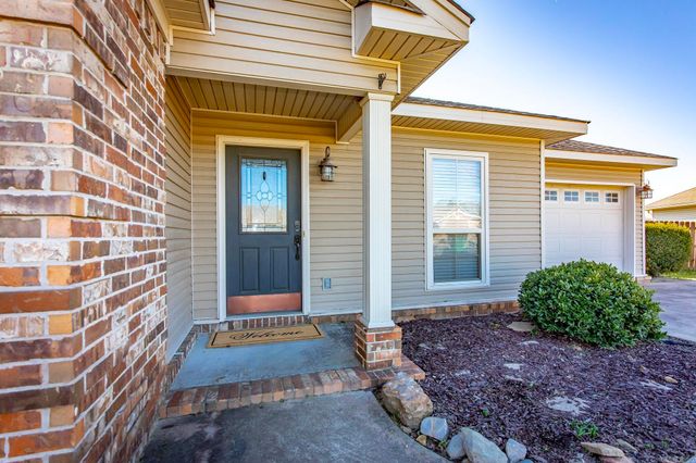 109 Tamarack Court, Beebe, AR 72012