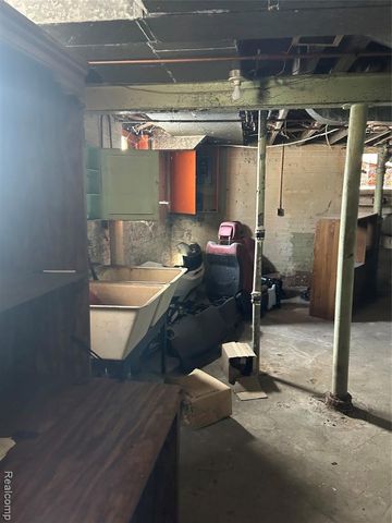 18862 Cardoni Street, Detroit, MI 48203