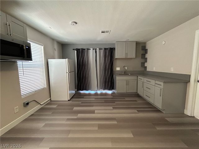 6538 Elm Spring Court, Las Vegas, NV 89148