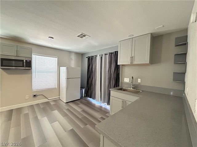 6538 Elm Spring Court, Las Vegas, NV 89148
