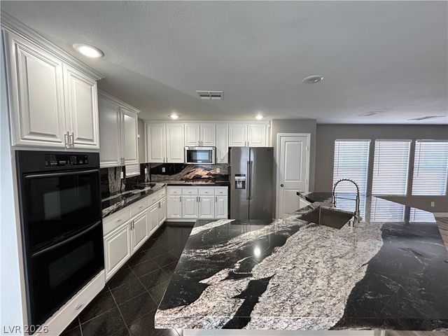 6538 Elm Spring Court, Las Vegas, NV 89148