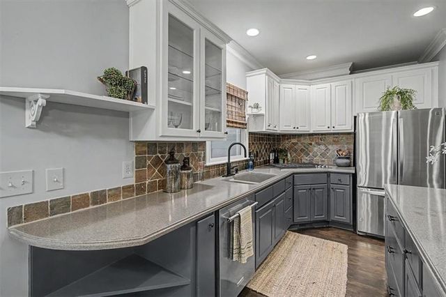 5428 Thornapple Lane NW, Acworth, GA 30101
