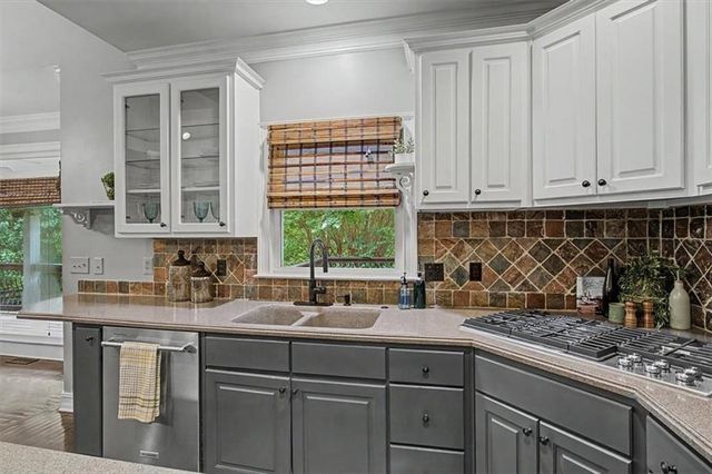 5428 Thornapple Lane NW, Acworth, GA 30101