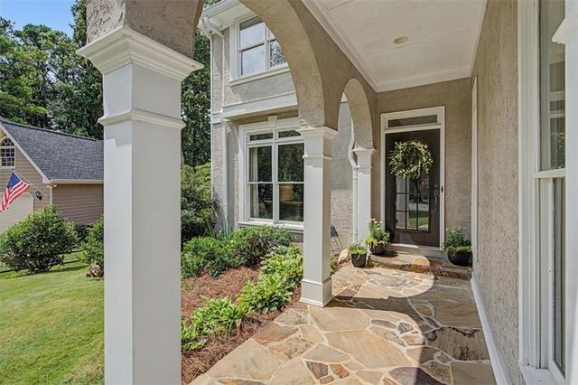 5428 Thornapple Lane NW, Acworth, GA 30101