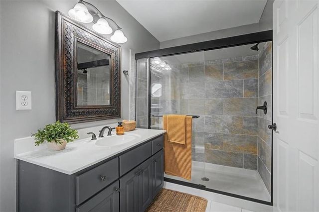 5428 Thornapple Lane NW, Acworth, GA 30101