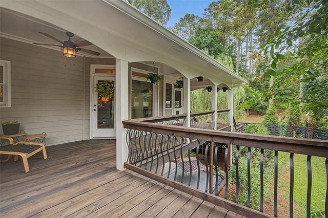 5428 Thornapple Lane NW, Acworth, GA 30101