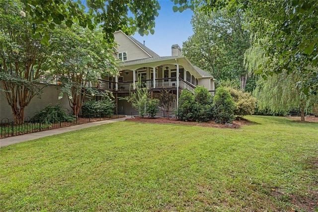 5428 Thornapple Lane NW, Acworth, GA 30101