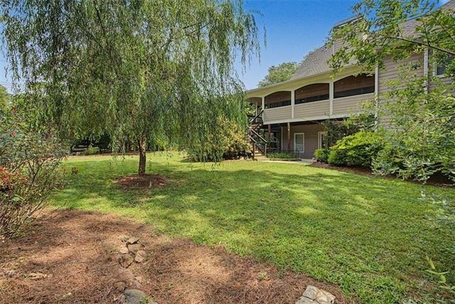 5428 Thornapple Lane NW, Acworth, GA 30101