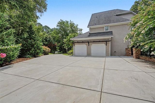 5428 Thornapple Lane NW, Acworth, GA 30101