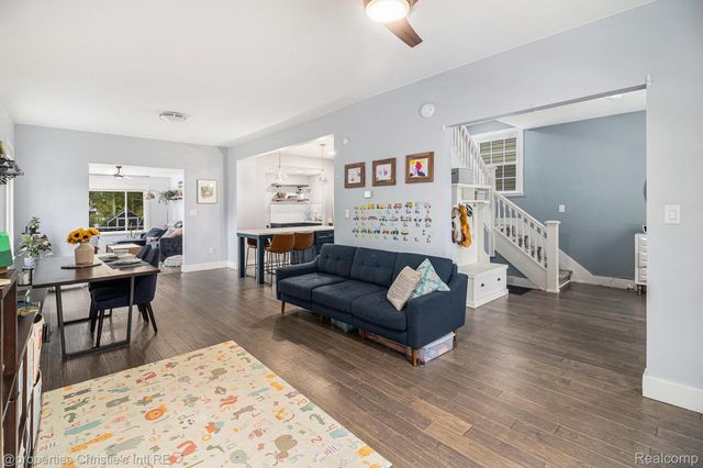 2144 Fischer Street, Detroit, MI 48214