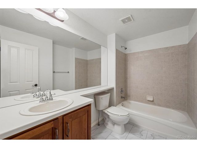 9026 Old Tom Morris Cir, Highlands Ranch, CO 80129