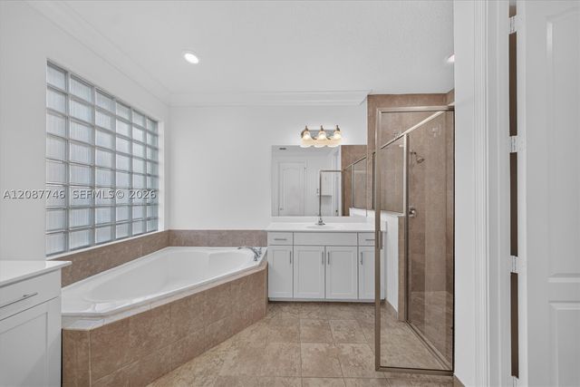 9062 Gulf Cove Dr, Lake Worth, FL 33467