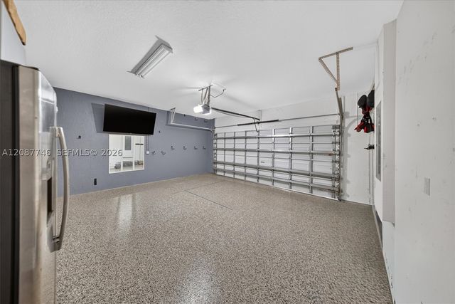 9062 Gulf Cove Dr, Lake Worth, FL 33467