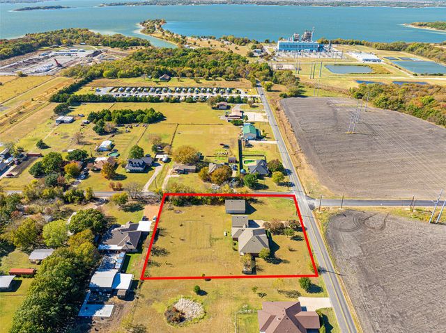 14184 County Road 489, Nevada, TX 75173