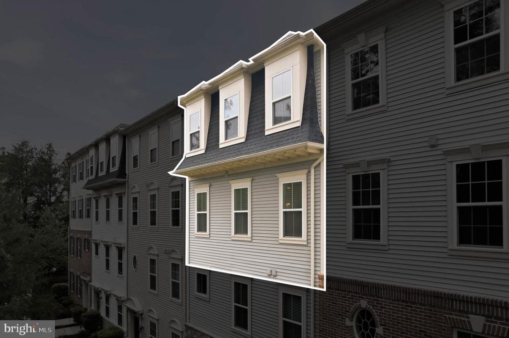 Image 2 of property listing at 1717 FIELDSTONE CT, Hanover, MD 21076