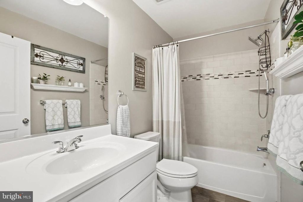 Image 28 of property listing at 1717 FIELDSTONE CT, Hanover, MD 21076
