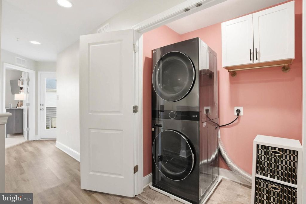 Image 29 of property listing at 1717 FIELDSTONE CT, Hanover, MD 21076
