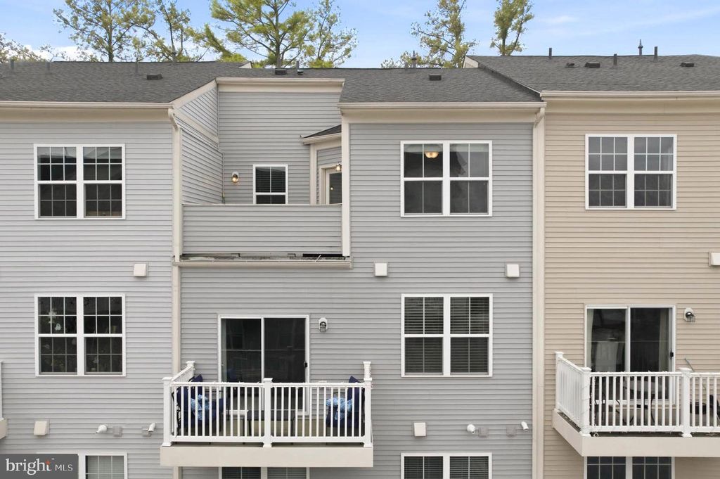 Image 31 of property listing at 1717 FIELDSTONE CT, Hanover, MD 21076