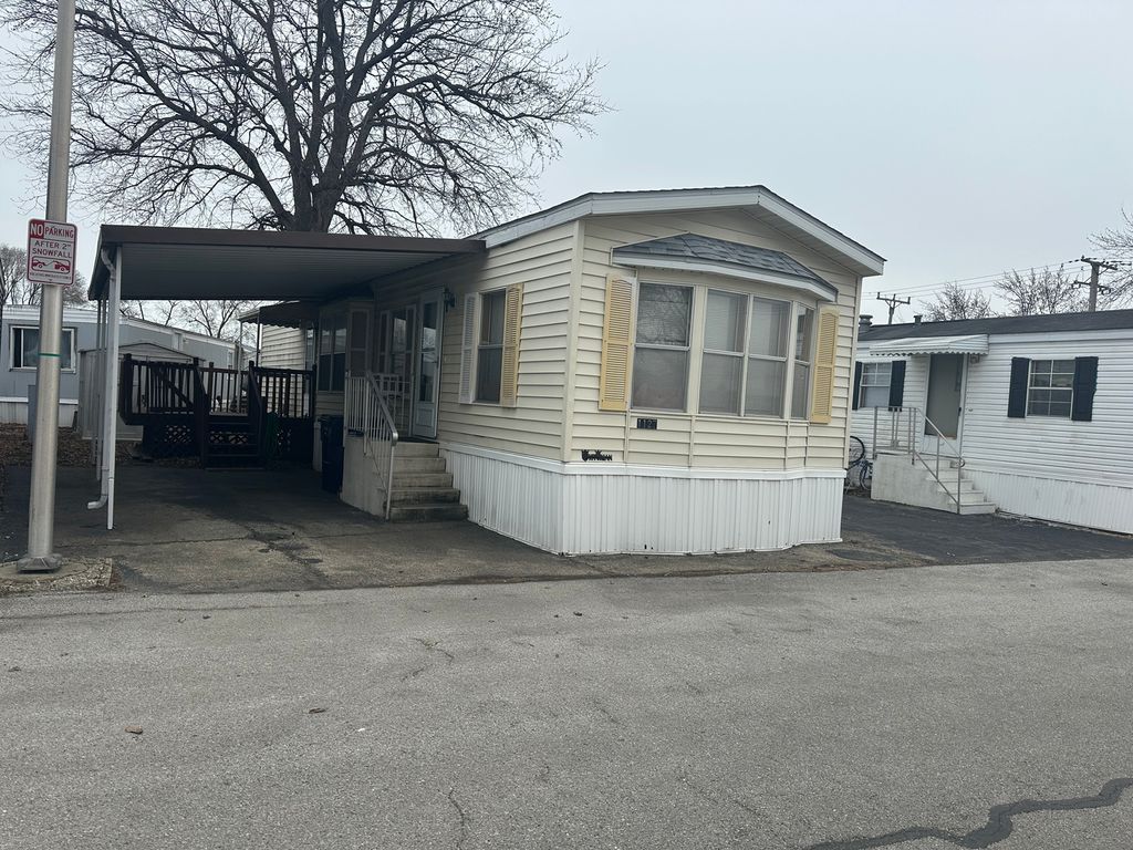 8800 S Harlem Avenue 1127, Bridgeview, IL 60455