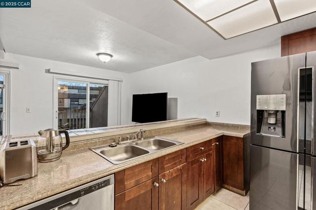 3660 Wells Rd, Oakley, CA 94561